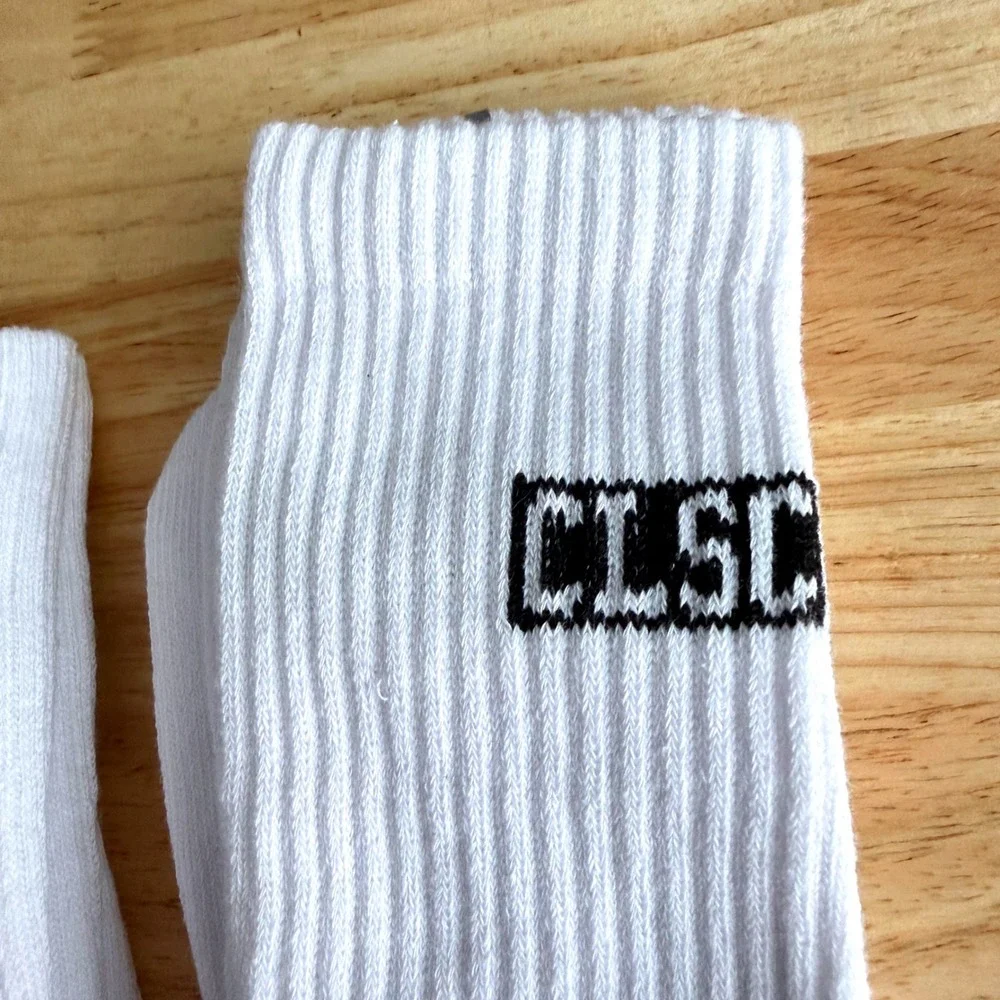 Crisp CLSC Crew Socks Cotton Blend OSFA White Streetwear Athletic 2 Pairs